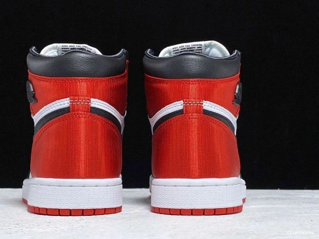 CD0461-016 Air Retro Black Jordan High Satin Toe 1 1007